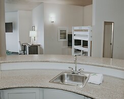 Holiday Inn Omaha Downtown - Waterpark by IHG