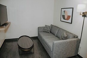 Holiday Inn Omaha Downtown - Waterpark by IHG