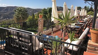 Hotel y Bungalows Balcón de Competa