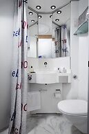 CABINN Express Hotel