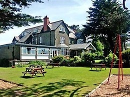 Cadwgan House Hotel