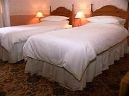 Cadwgan House Hotel