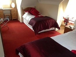 Cadwgan House Hotel