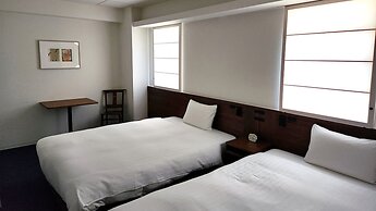 Shin-Osaka Station Hotel