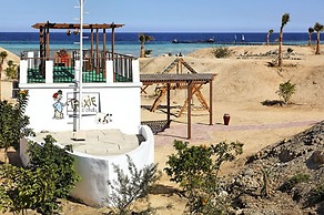 Three Corners Fayrouz Plaza Beach Resort