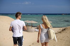 Three Corners Fayrouz Plaza Beach Resort
