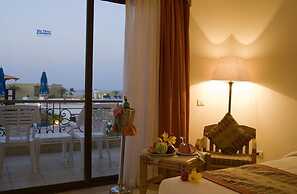 Three Corners Fayrouz Plaza Beach Resort