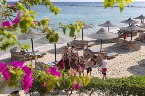 Three Corners Fayrouz Plaza Beach Resort