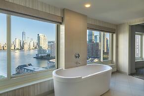 The Westin Jersey City Newport