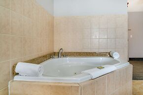 Country Inn & Suites by Radisson, Rossford - Toledo South