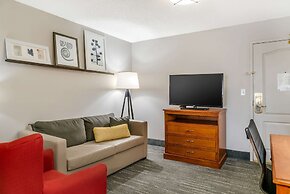 Country Inn & Suites by Radisson, Rossford - Toledo South