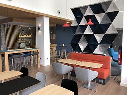 Holiday Inn Express Porto - Exponor by IHG