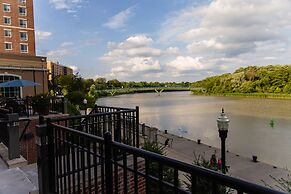 Staybridge Suites Rochester University by IHG