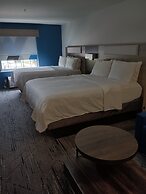 Holiday Inn Express Jourdanton - Pleasanton by IHG