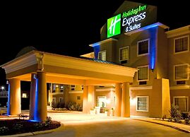 Holiday Inn Express Jourdanton - Pleasanton, an IHG Hotel