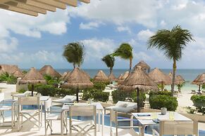 Beloved Playa Mujeres - Couples Only All Inclusive