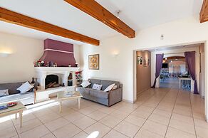 ResidHotel Golf Grand Avignon