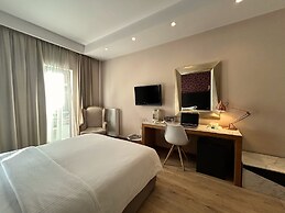 Areos Hotel