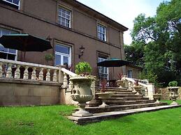 Hedgefield House Hotel