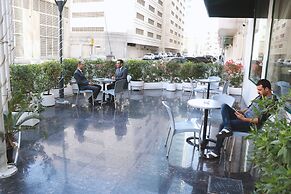 Spark Residence Deluxe Hotel Apartments