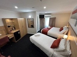 Adelaide Royal Coach