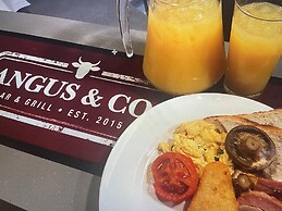 Adelaide Royal Coach