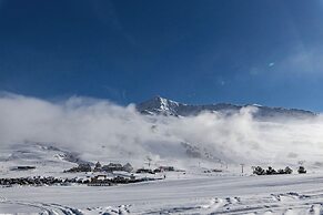Hotel AC Baqueira Ski Resort, Autograph Collection