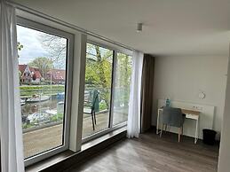Hotel Schöne Aussicht, Stilvoll modern, direkt am Rüstersieler Hafen