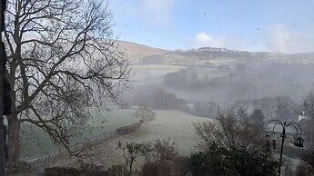 High Fold Guest House