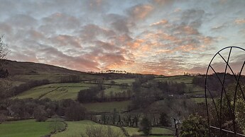 High Fold Guest House