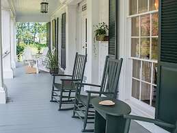 The Neighbour House B&B