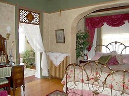 Schuster Mansion Bed & Breakfast