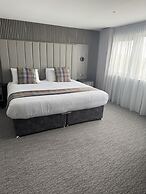 The Knowes Hotel & Restaurant