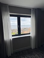 The Knowes Hotel & Restaurant