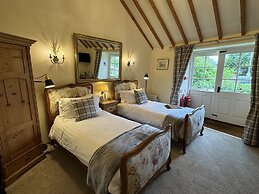 Guiting Guest House