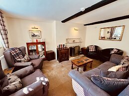 Guiting Guest House
