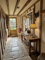 Guiting Guest House