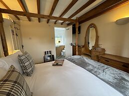 Guiting Guest House