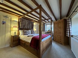 Guiting Guest House