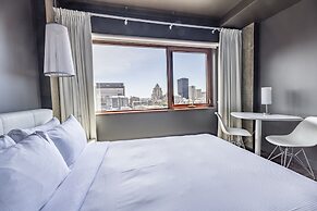 Hotel Zero 1