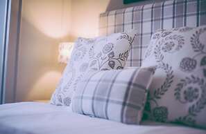 Luttrell Arms Hotel