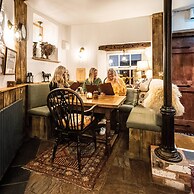 Luttrell Arms Hotel