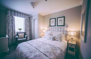Luttrell Arms Hotel