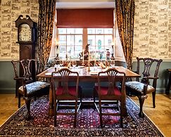 Luttrell Arms Hotel