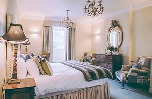 Luttrell Arms Hotel
