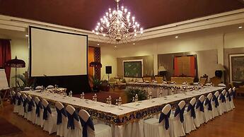 The Mansion Resort Hotel & Spa