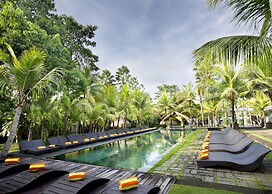 The Mansion Resort Hotel & Spa