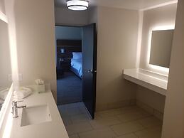 Holiday Inn Express Hotel and Suites of Opelika/Auburn by IHG