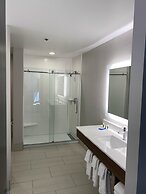 Holiday Inn Express Hotel and Suites of Opelika/Auburn by IHG