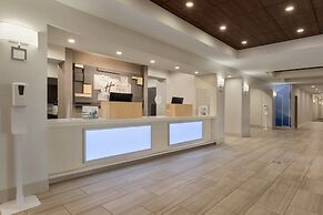 Holiday Inn Express Hotel and Suites of Opelika/Auburn by IHG